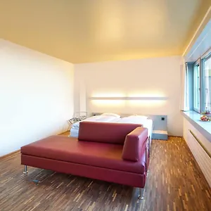 Dasbreitehotel Am Rhein Basel