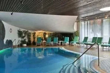 Hotel Hilton Basilej 5*,  Švýcarsko