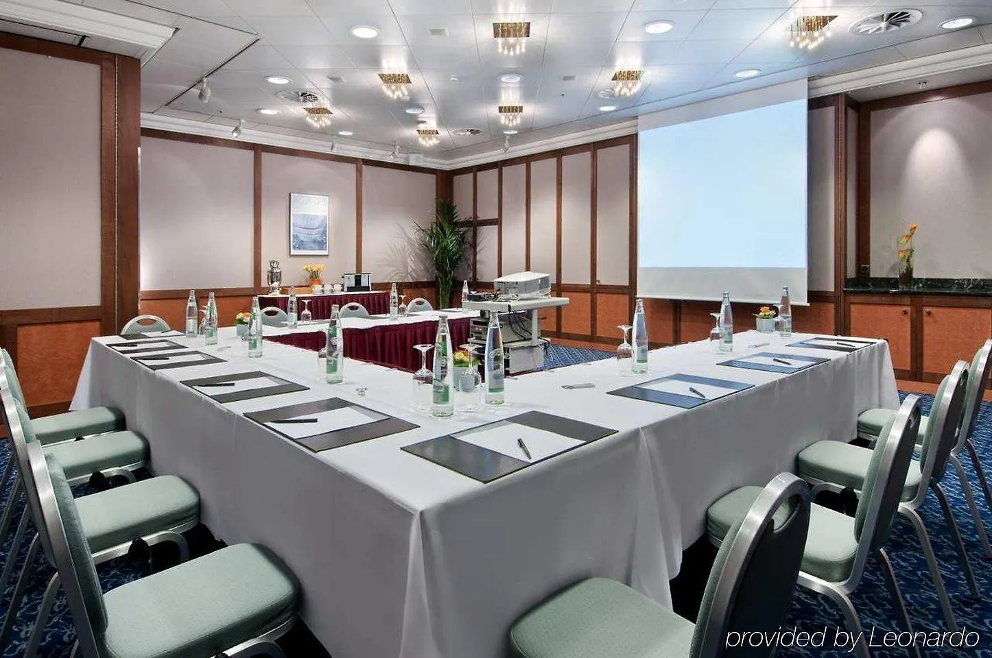 Hotel Hilton Basilej 5*,