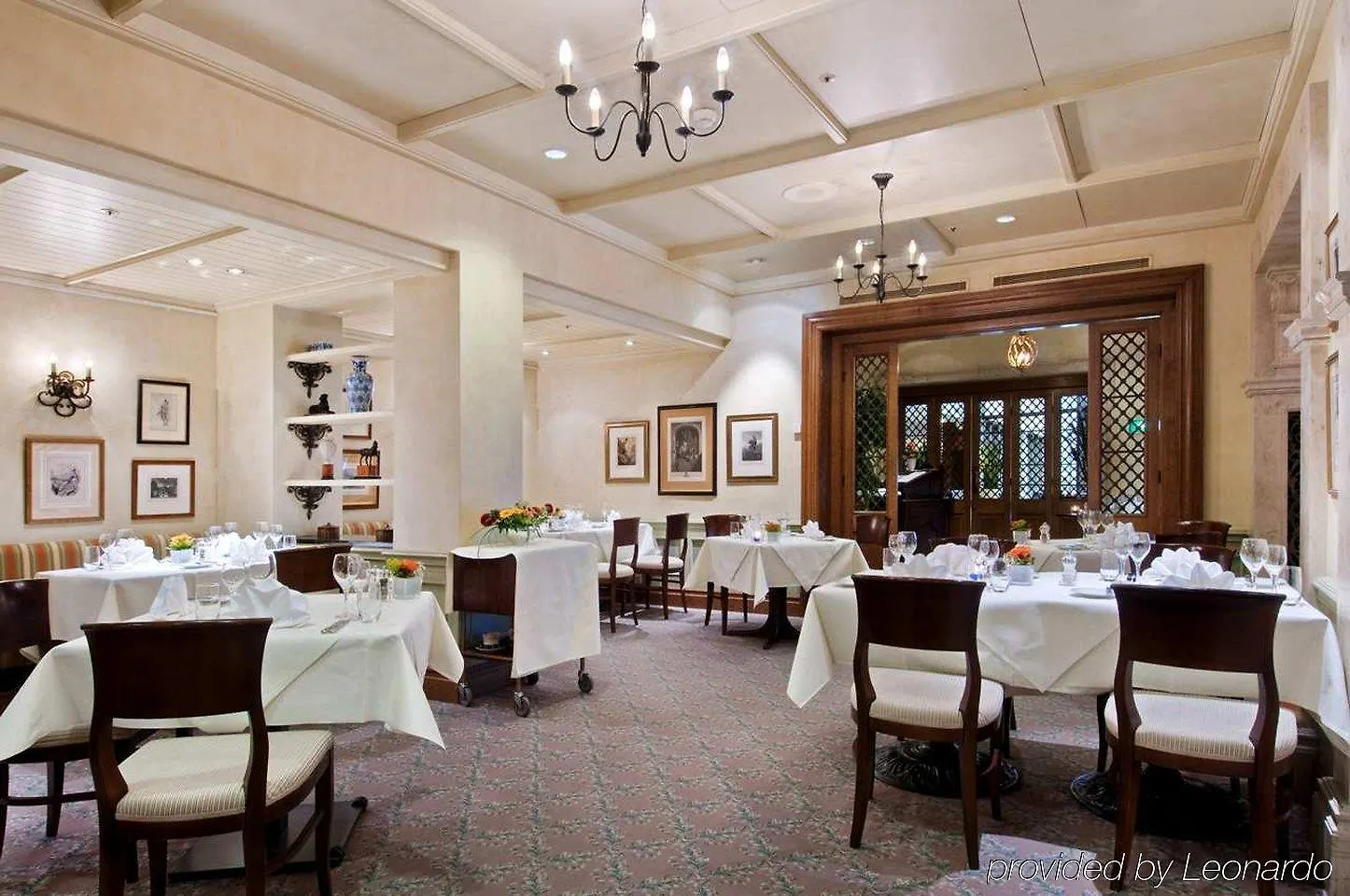 *****  Hotel Hilton Basilej Švýcarsko